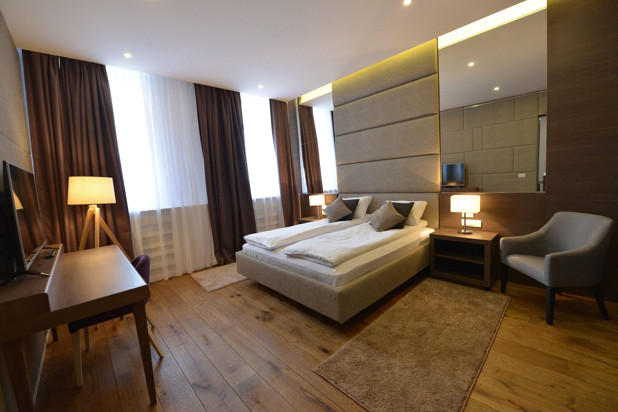 Boutique Rooms Белград Экстерьер фото